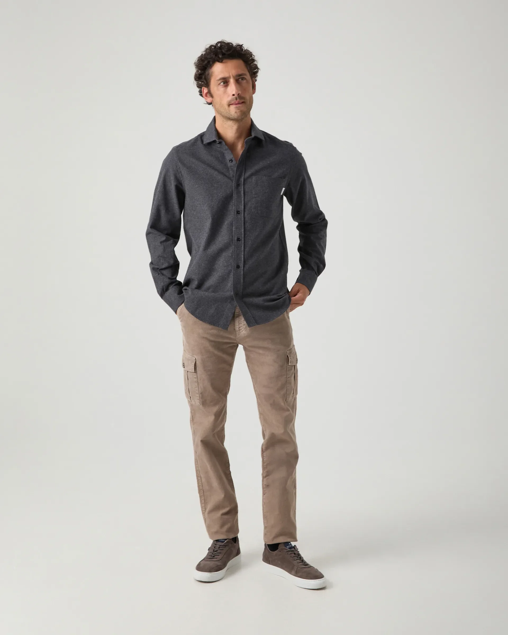 Camisa Urban Pocket Gris Oscuro - Image 4