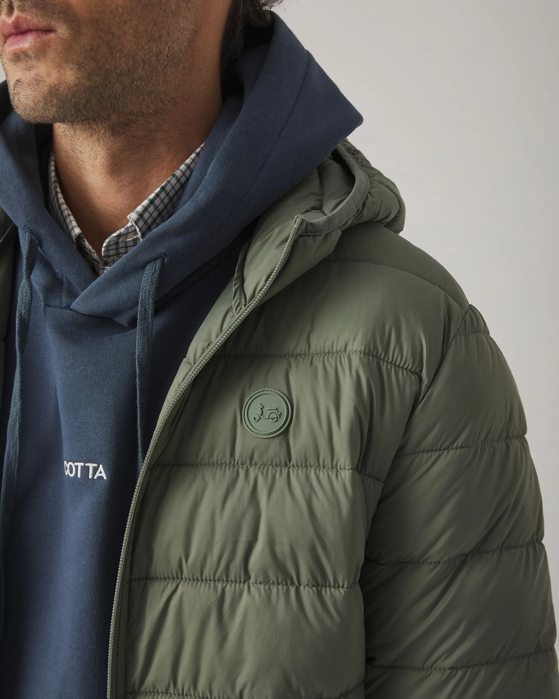 Chaqueta Hood Acolchado Khaki - Image 4