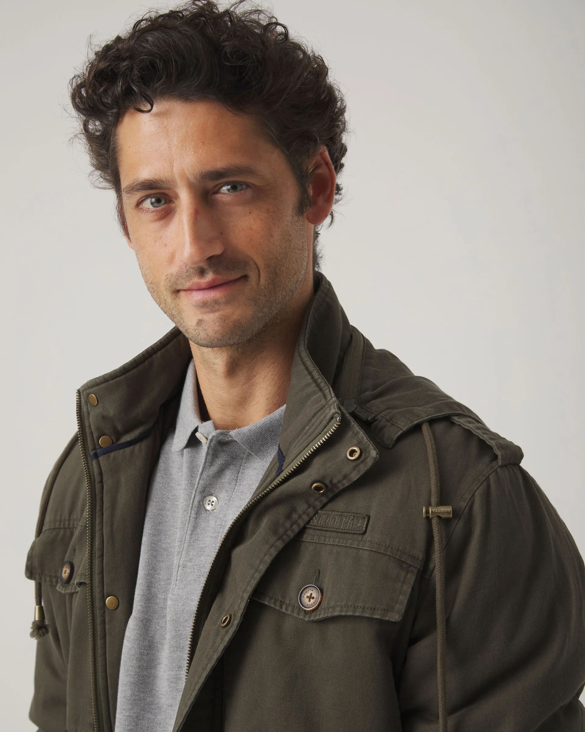 Chaqueta Sahariana Pockets Khaki - Image 3