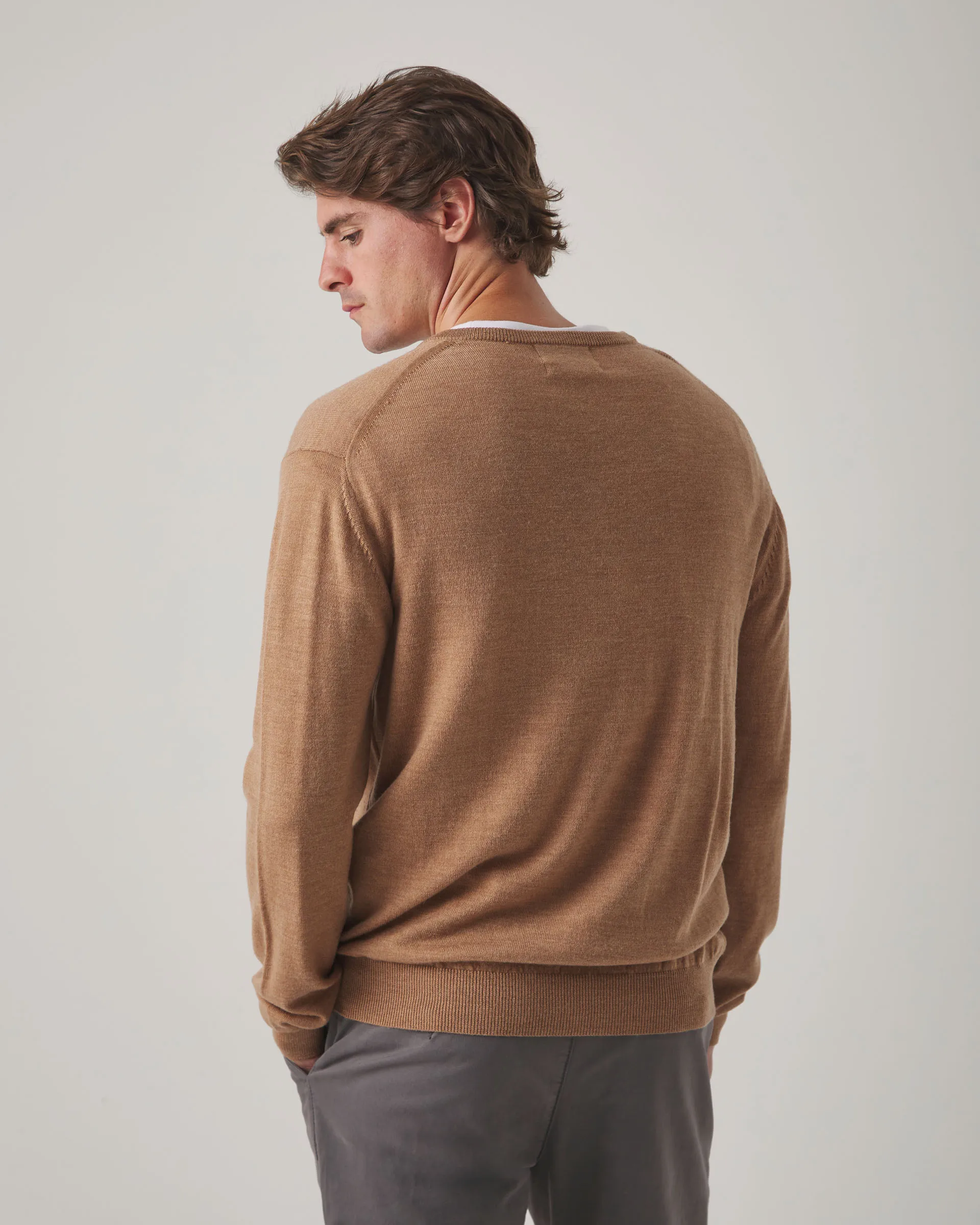 Jersey Iconic V Neck Merino Beige - Image 2