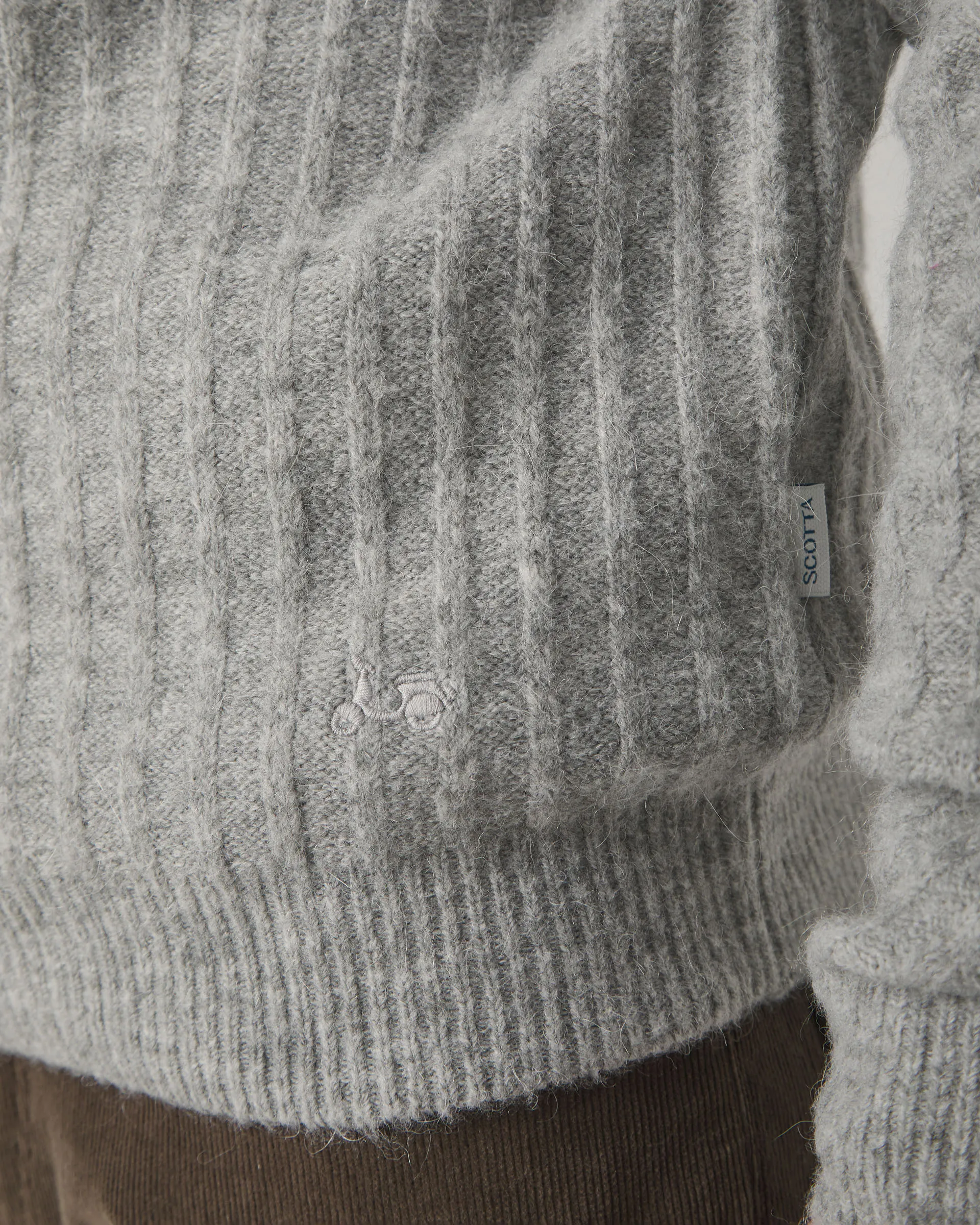 Jersey Polo Ranglán Gris - Image 4
