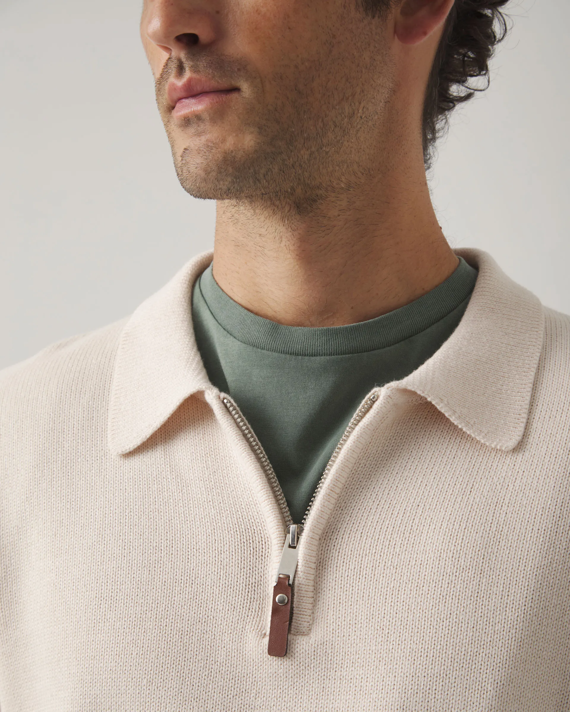 Jersey Polo Zip Crudo - Image 2
