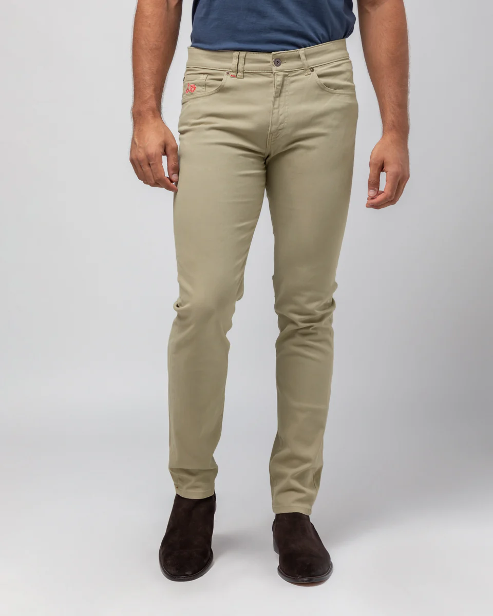 Pantalón 5 bolsillos beige - Image 4