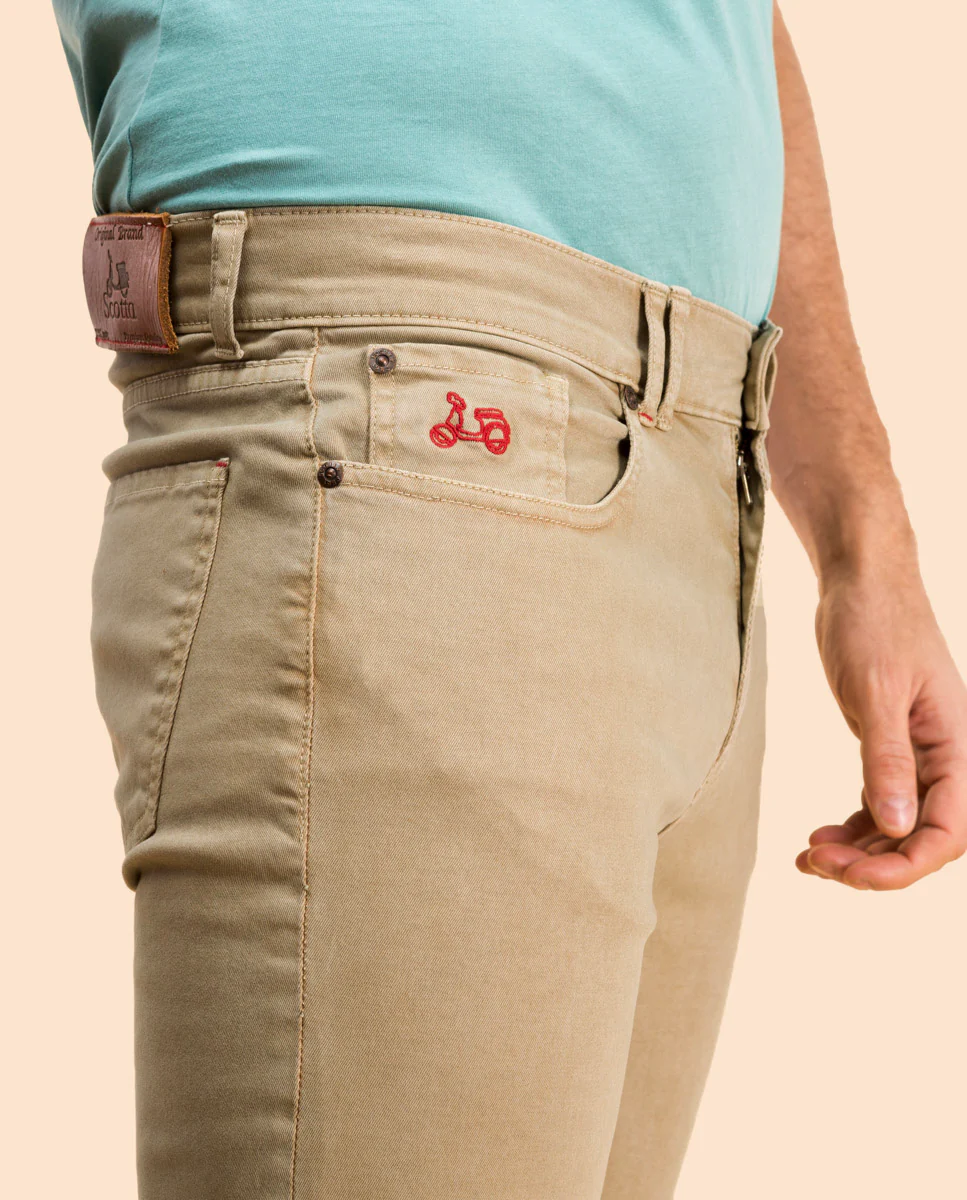 Pantalon 5 bolsillos beige oscuro - Image 4