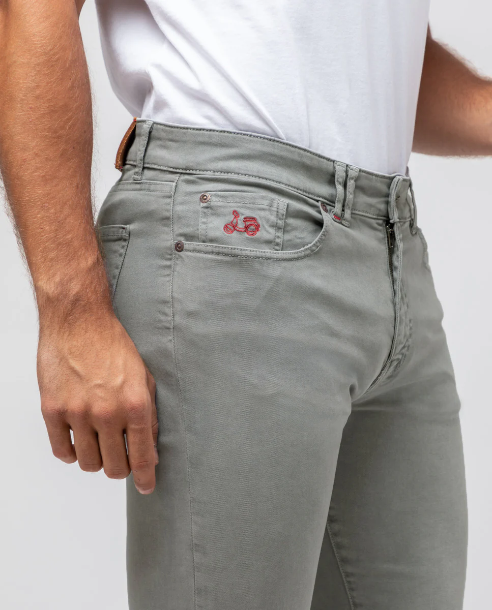 Pantalon 5 bolsillos gris - Image 2