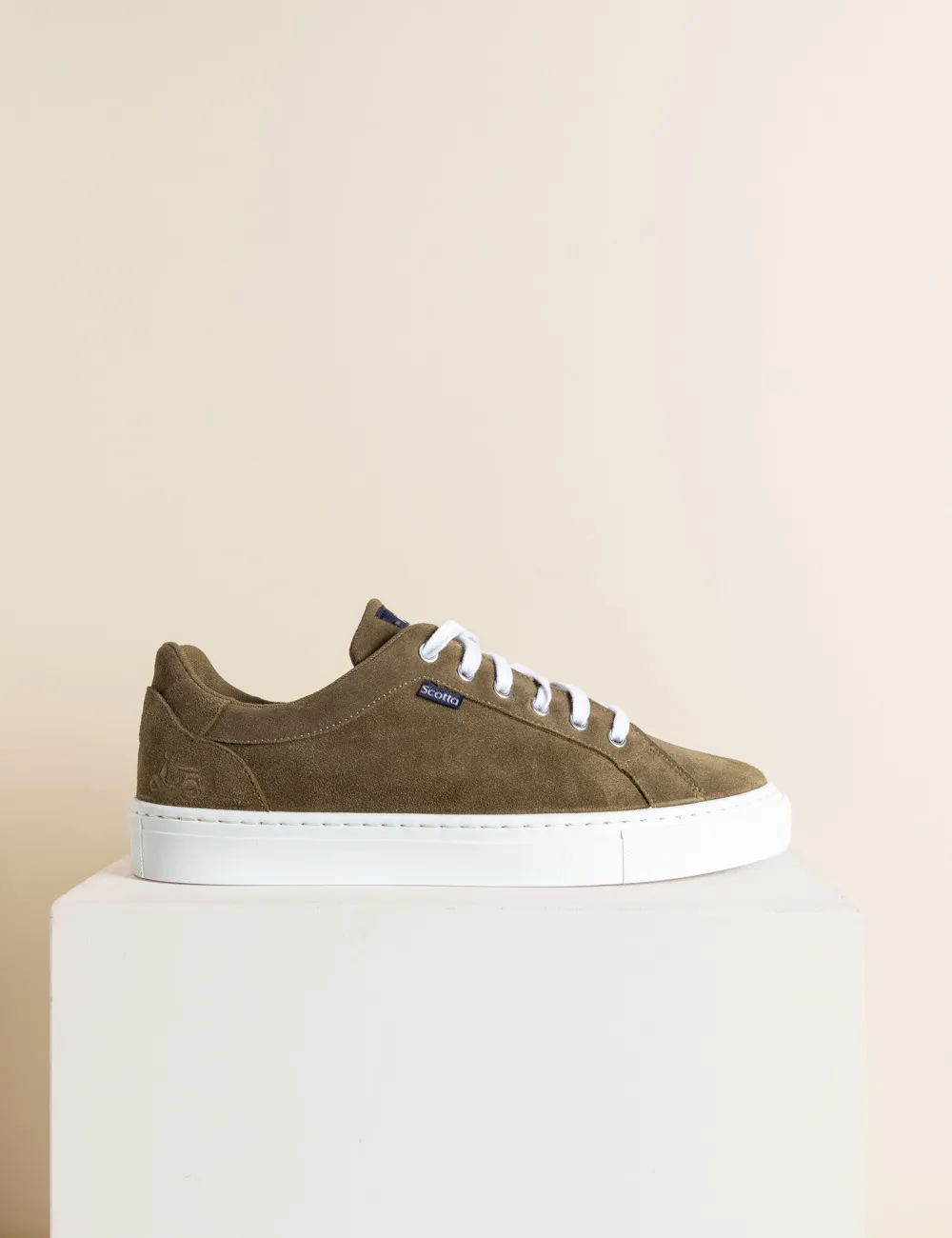 ZAPATILLA URBAN MARRON