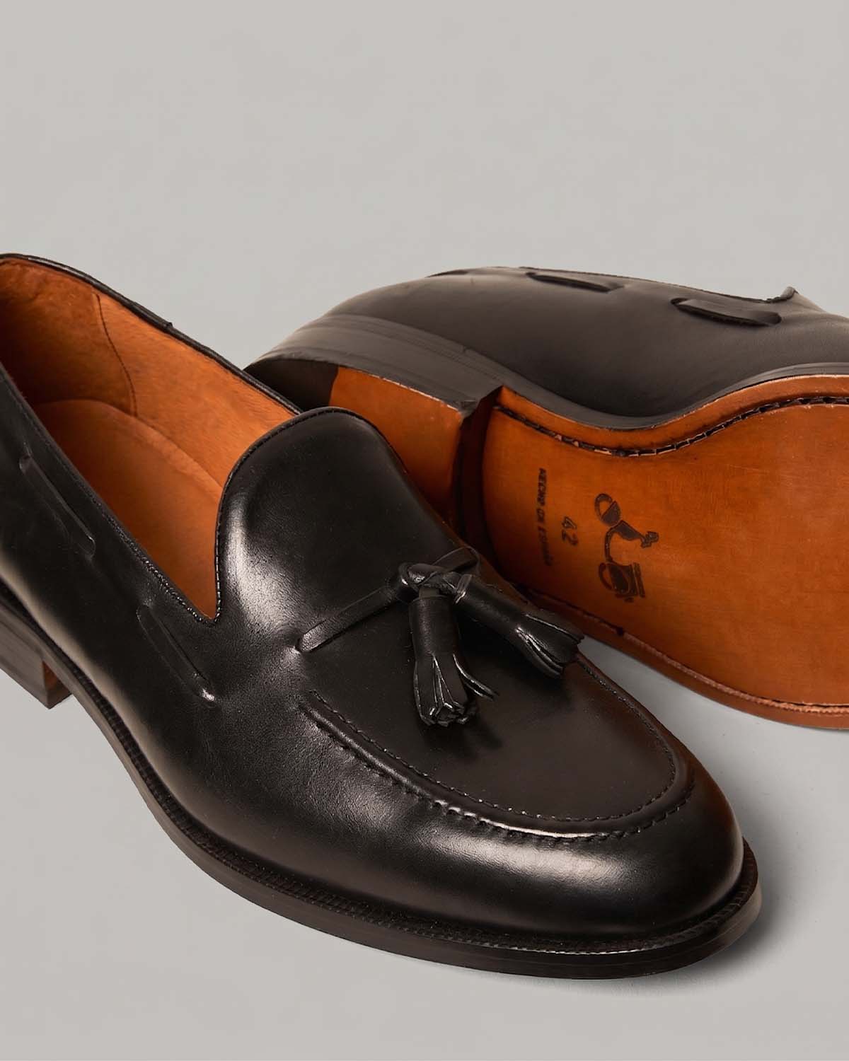 Zapato borlas negro - Image 4